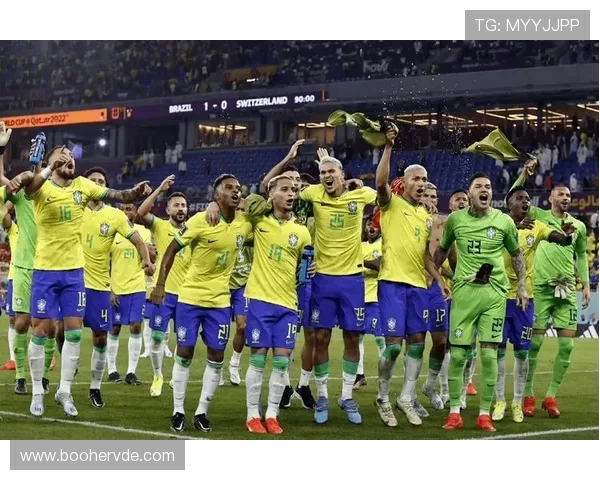 巴西世界杯决赛揭秘：桑巴军团如何逆袭德国捧起第六座世界杯奖杯